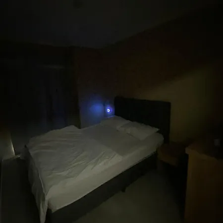 Hotel The My *